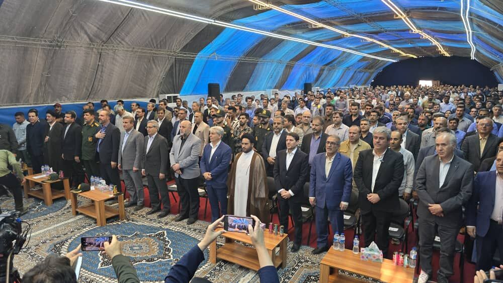 کلنگ سومین پتروشیمی گچساران« طرح پروپیلن» به زمین زده شد