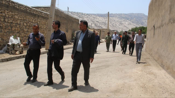 بازدید فرماندار کهگیلویه از دهستان دشمن زیاری