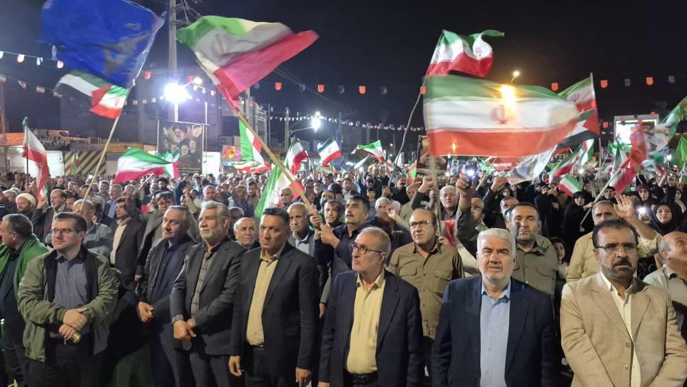 آئین پاسداشت « قیامت قامتان جنگ رمضان ؛ فرزندان شایسته ایران و نادره مردان کهگیلویه » باحضور استاندار + تصاویر / تجلیل استاندار از نقش تاریخی مردم کهگیلویه در دفاع از امنیت و تمامیت ارضی 