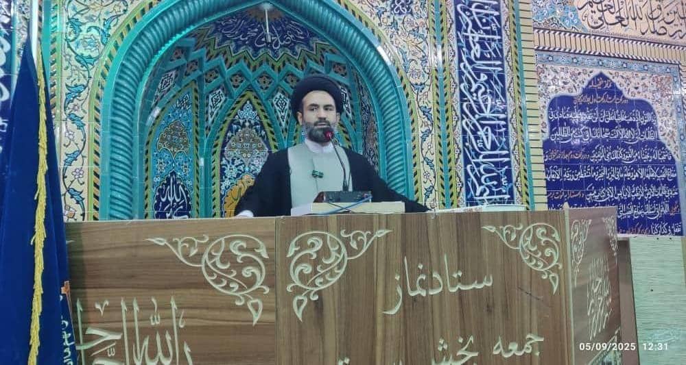 امام جمعه شهر سوق ؛ تاکید بر برگزاری باشکوه ایام فاطمیه (س) / ریشه دشمنی آمریکا با ملت ایران در سیاست های سلطه جویانه و روحیه استعماری این کشور است