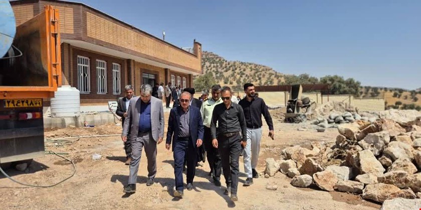 بررسی مشکلات دهستان سادات محمودی در سفر یک روزه استاندار کهگیلویه و بویراحمد 