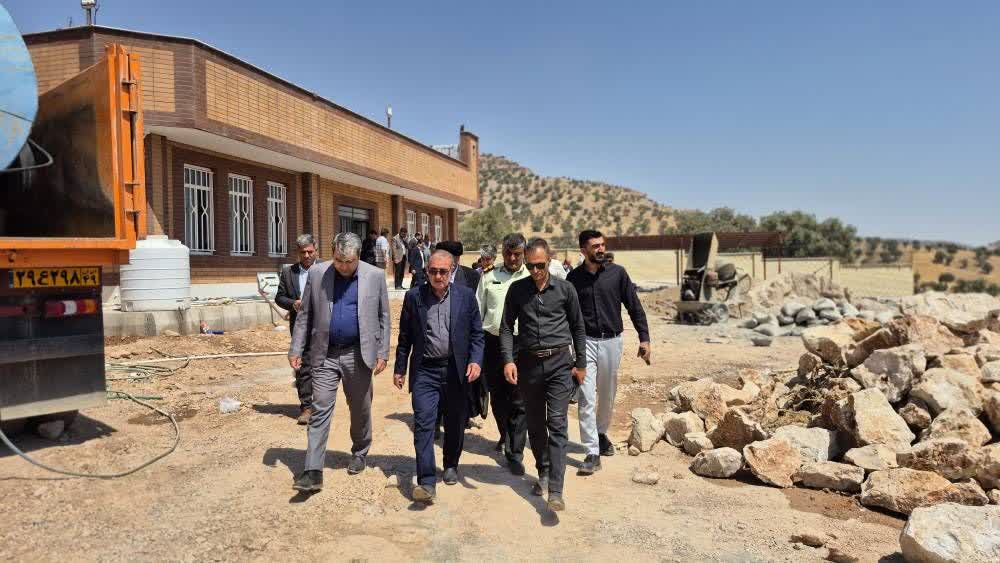 بررسی مشکلات دهستان سادات محمودی در سفر یک روزه استاندار کهگیلویه و بویراحمد 