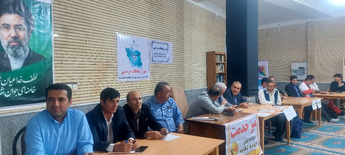 در آستانه سالروز اقامه اولین نماز جمعه بعد از انقلاب اسلامی میزخدمت دستگاه های اجرایی شهرستان در مصلی نماز جمعه دهدشت برگزار شد 