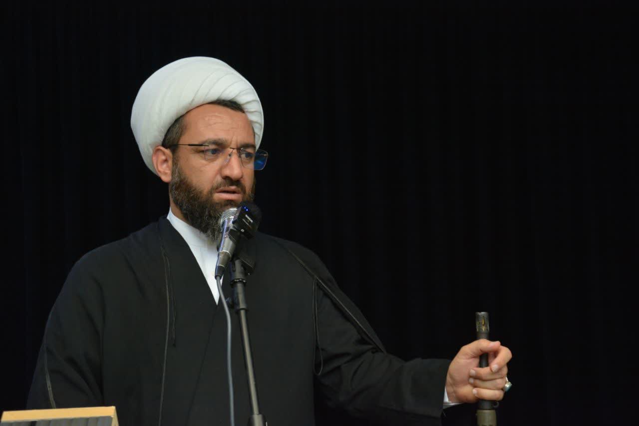 امام جمعه دهدشت گفت: هرگونه تلاش برای جدا کردن میدان از دیپلماسی، یک تله استراتژیک دشمن است