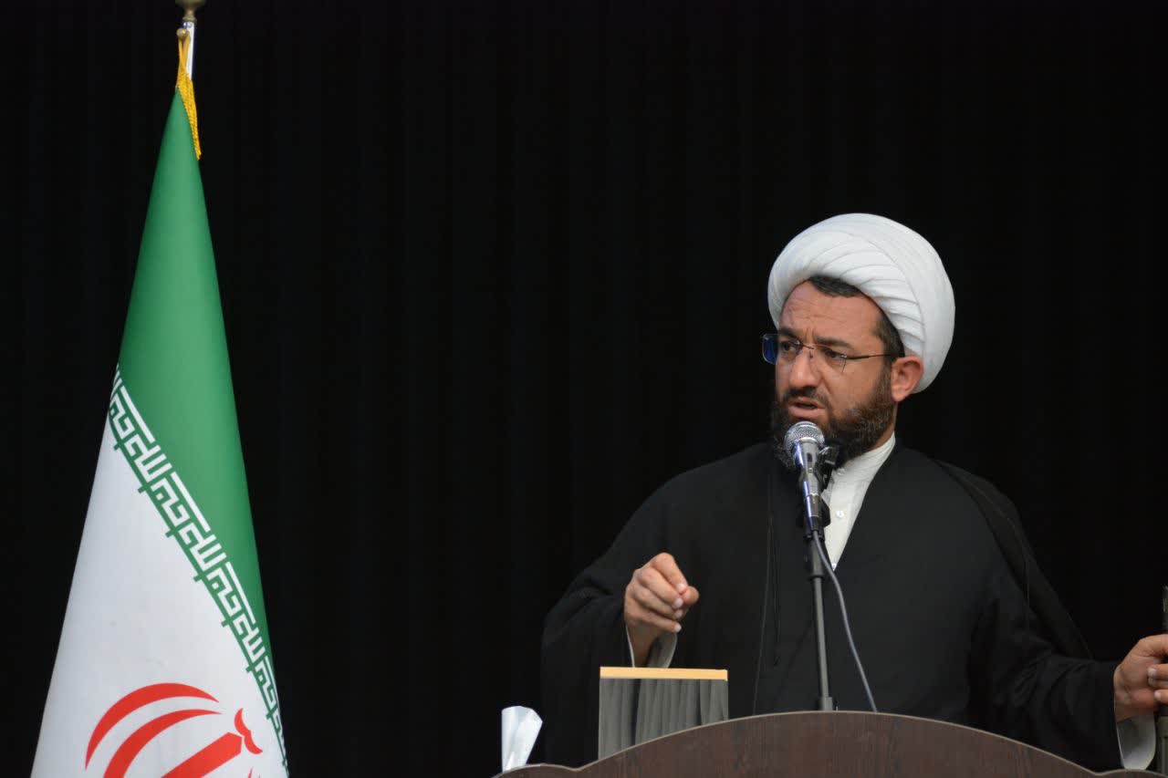 خطیب جمعه شهر دهدشت : در رویکرد جدید نظام ، هدف غایی شکست همه جانبه دشمن  در حوزه نظامی ، اقتصادی و سیاسی تعریف شده است 
