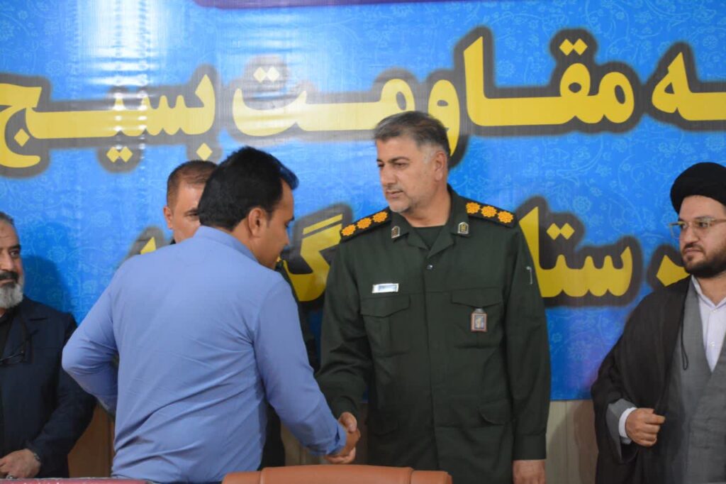 خبرنگار